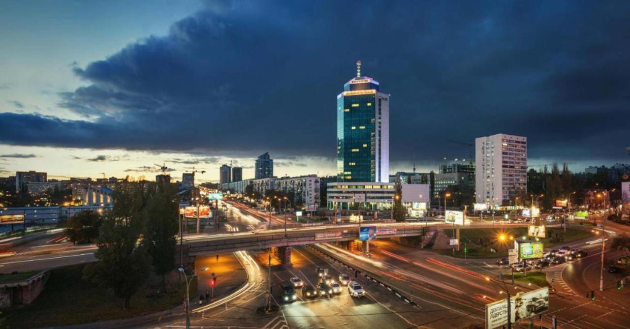 Уютная Vip Студия В Центре Метро Политех Охматдет Паркинг Kyjev Exteriér fotografie